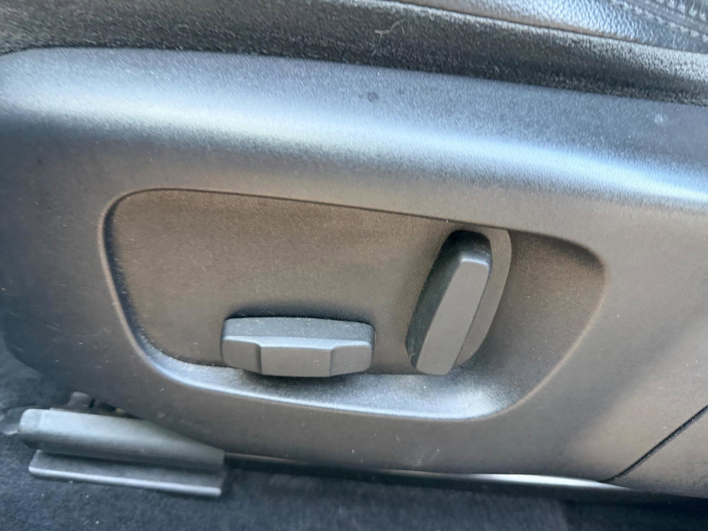 Land Rover Range Rover Evoque 2.0 D180 AWD R-Dynamic SE Leer Navi Led-Xenon Meridia Soundsysteem,