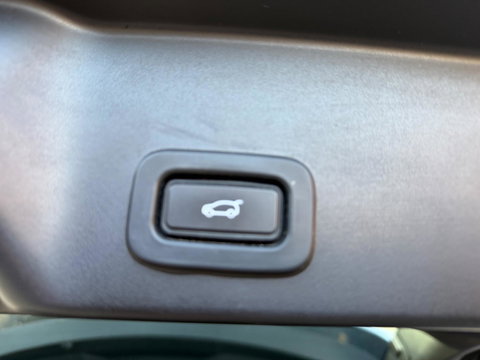 Land Rover Range Rover Evoque 2.0 D180 AWD R-Dynamic SE Leer Navi Led-Xenon Meridia Soundsysteem,