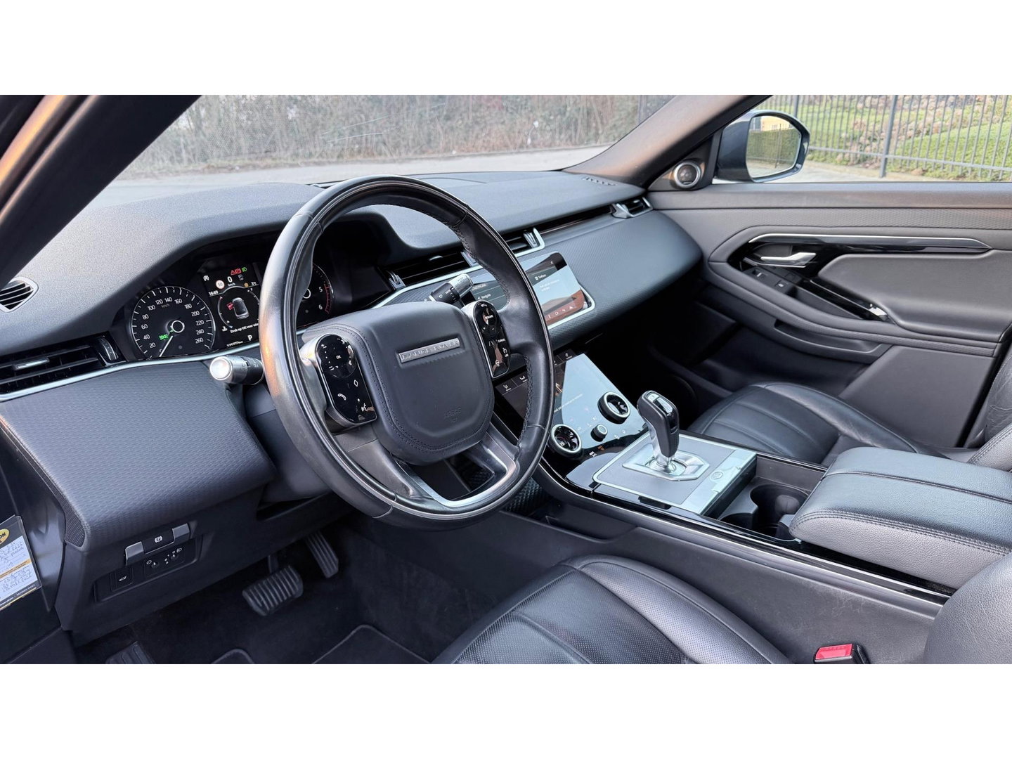 Land Rover Range Rover Evoque 2.0 D180 AWD R-Dynamic SE Leer Navi Led-Xenon Meridia Soundsysteem,