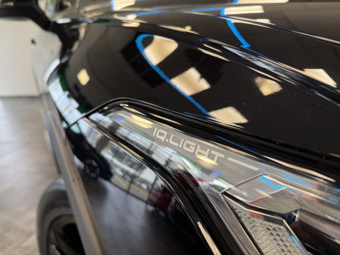 Volkswagen Tiguan 1.4 TSI eHybrid R-Line Business+ Panoramadak PDC NAVI ACC IQ Light 24 Maanden garantie* (Vraag naar de voorwaarden)