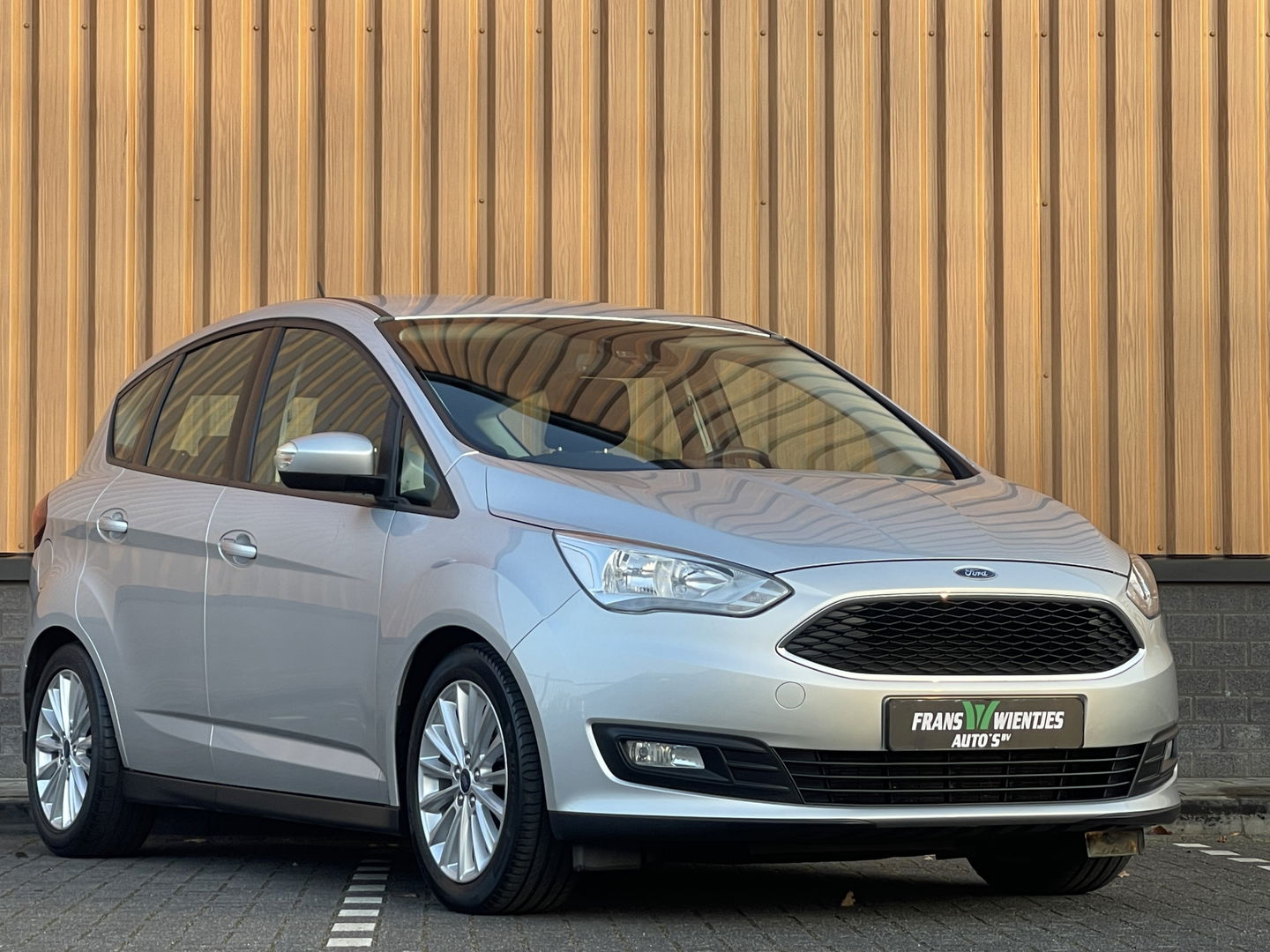 Ford C-MAX 1.5 Titanium | Unieke Kilometerstand! | 1e Eigenaar | Stuurwielverwarming | Stoelverwarming | Cruise Control |