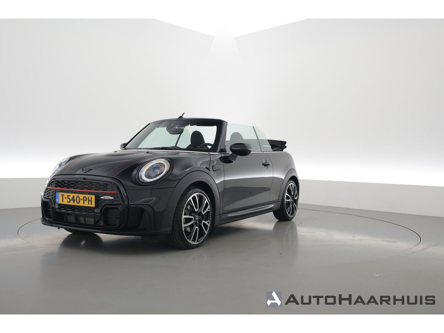 MINI Cabrio 1.5 Cooper Rockingham GT Edition | John Cooper Works | Navi + CarPlay | Stoelverw. | 18'' | Digi Cockpit | Cruise