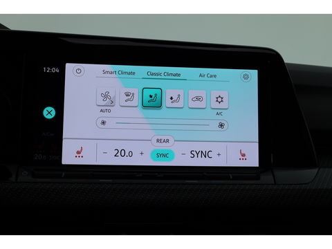 Volkswagen Golf 1.5 eTSI R-Line DSG | Pano | Harman Kardon | Stoel- Stuurverw. | Apple CarPlay | IQ. Light | Adapt. Cruise