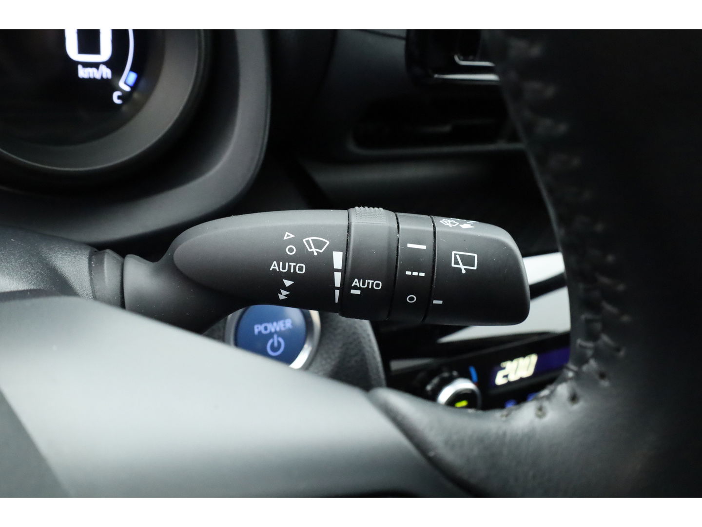 Toyota Yaris Cross 1.5 Hybrid Dynamic | Navi | Cruise | Apple CarPlay & Android Auto | PDC V+A | Camera | Stoelverw. | Dodehoekdet. | LED GERESERVEERD TOT MAANDAG