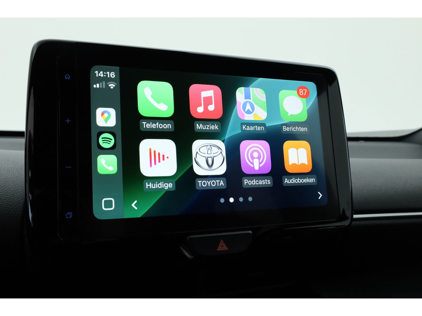 Toyota Yaris Cross 1.5 Hybrid Dynamic | Navi | Cruise | Apple CarPlay & Android Auto | PDC V+A | Camera | Stoelverw. | Dodehoekdet. | LED GERESERVEERD TOT MAANDAG