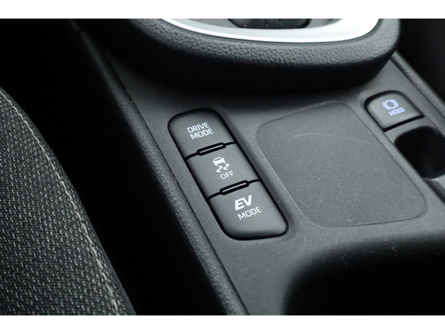 Toyota Yaris Cross 1.5 Hybrid Dynamic | Navi | Cruise | Apple CarPlay & Android Auto | PDC V+A | Camera | Stoelverw. | Dodehoekdet. | LED GERESERVEERD TOT MAANDAG