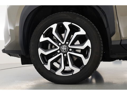 Toyota Yaris Cross 1.5 Hybrid Dynamic | Navi | Cruise | Apple CarPlay & Android Auto | PDC V+A | Camera | Stoelverw. | Dodehoekdet. | LED GERESERVEERD TOT MAANDAG