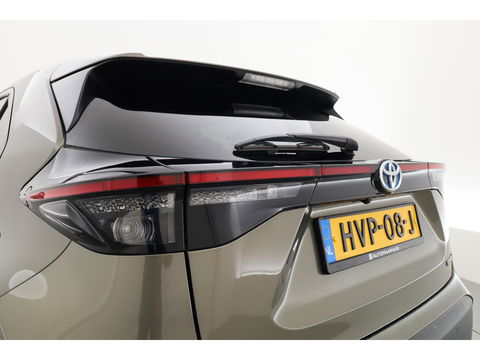 Toyota Yaris Cross 1.5 Hybrid Dynamic | Navi | Cruise | Apple CarPlay & Android Auto | PDC V+A | Camera | Stoelverw. | Dodehoekdet. | LED GERESERVEERD TOT MAANDAG