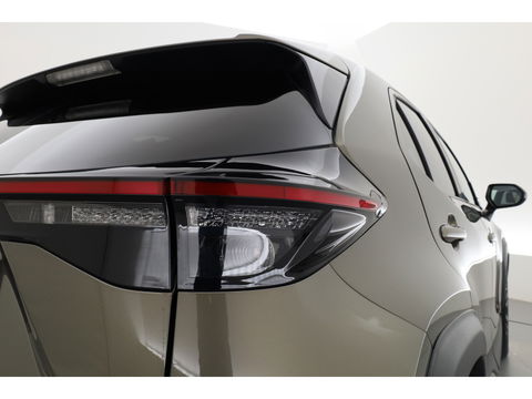 Toyota Yaris Cross 1.5 Hybrid Dynamic | Navi | Cruise | Apple CarPlay & Android Auto | PDC V+A | Camera | Stoelverw. | Dodehoekdet. | LED GERESERVEERD TOT MAANDAG