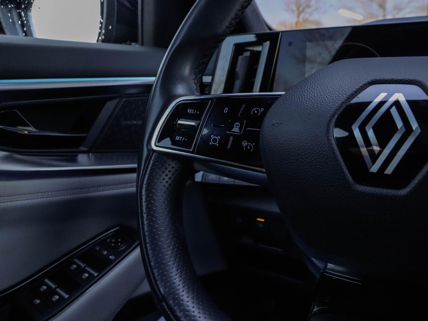 Renault Espace E-Tech Hybrid 200 Iconic 7p. Matrix Pano Headup HarmanKardon Garantie t/m 11-2028 of 150.000km