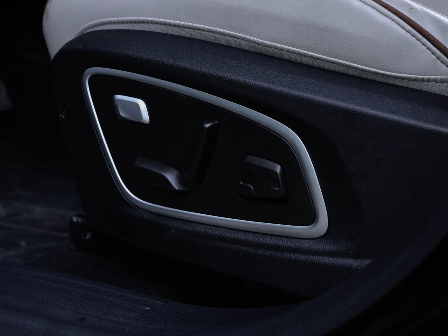 Renault Espace E-Tech Hybrid 200 Iconic 7p. Matrix Pano Headup HarmanKardon Garantie t/m 11-2028 of 150.000km