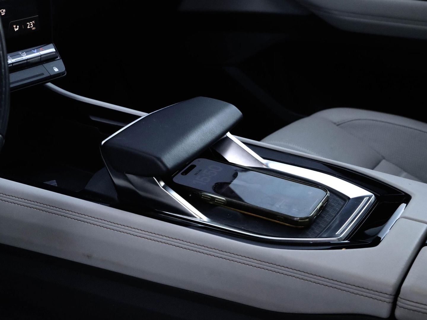 Renault Espace E-Tech Hybrid 200 Iconic 7p. Matrix Pano Headup HarmanKardon Garantie t/m 11-2028 of 150.000km