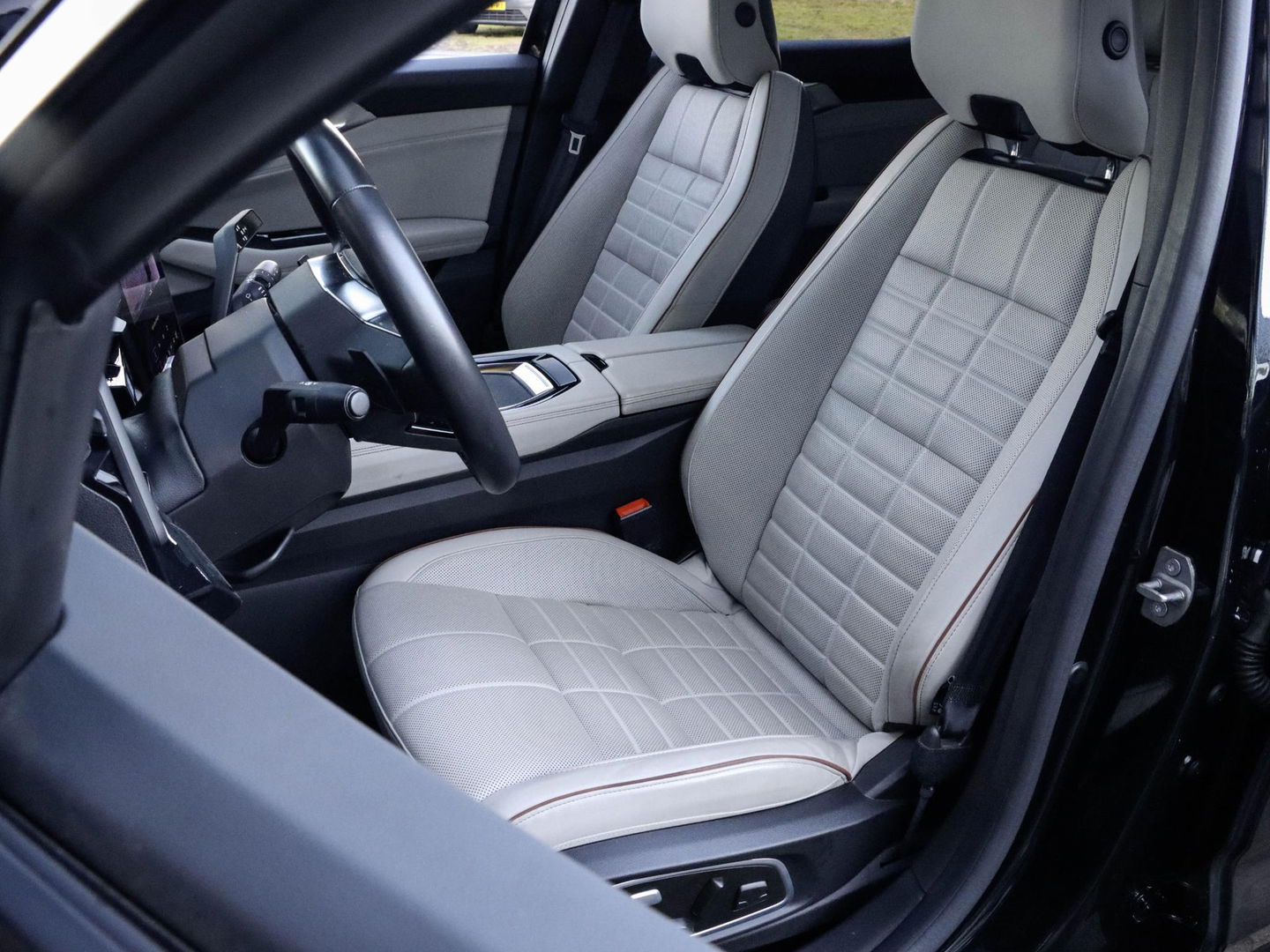 Renault Espace E-Tech Hybrid 200 Iconic 7p. Matrix Pano Headup HarmanKardon Garantie t/m 11-2028 of 150.000km