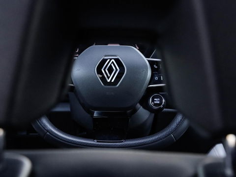 Renault Espace E-Tech Hybrid 200 Iconic 7p. Matrix Pano Headup HarmanKardon Garantie t/m 11-2028 of 150.000km