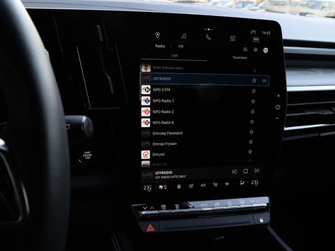 Renault Austral E-Tech full hybrid 200 Iconic Adaptive Cruise | 4.471km!