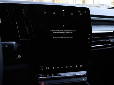 Renault Austral E-Tech full hybrid 200 Iconic Adaptive Cruise | 4.471km!