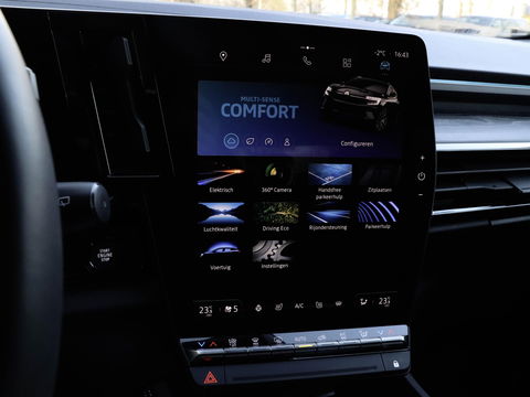 Renault Austral E-Tech full hybrid 200 Iconic Adaptive Cruise | 4.471km!