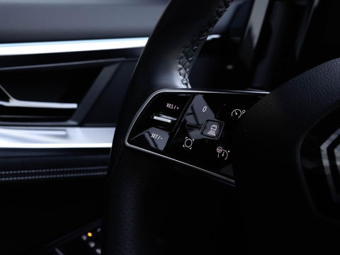 Renault Austral E-Tech full hybrid 200 Iconic Adaptive Cruise | 4.471km!