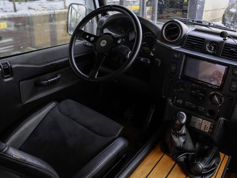 Land Rover Defender 2.2 D HT 110" E | Euro 5 | Recaro | 42.093km!