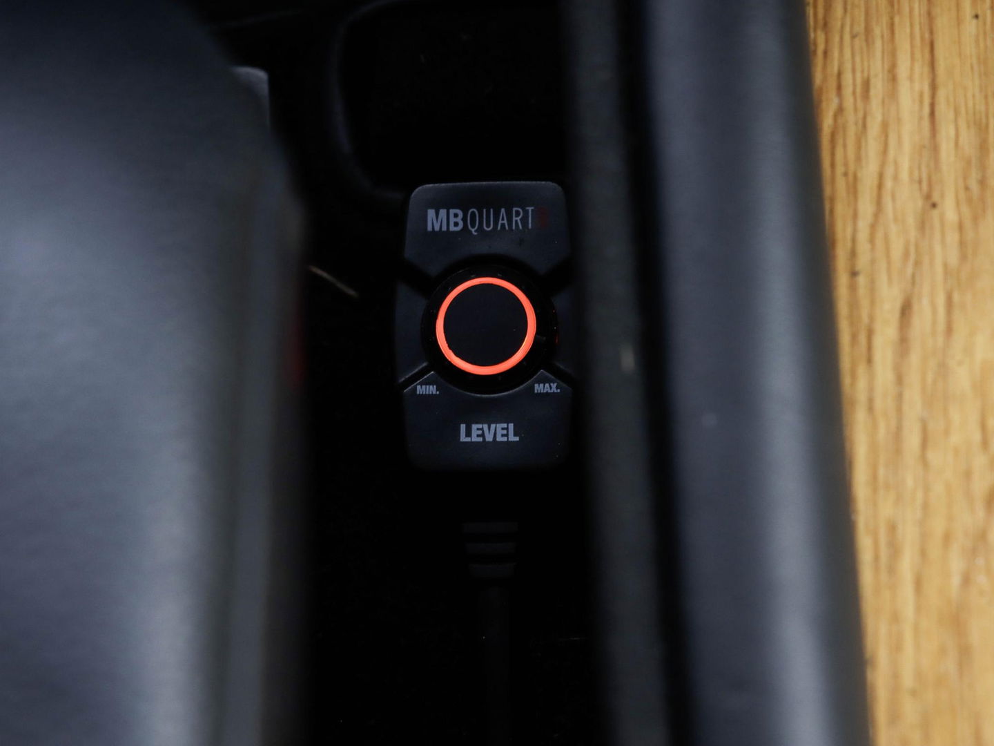 Land Rover Defender 2.2 D HT 110" E | Euro 5 | Recaro | 42.093km!