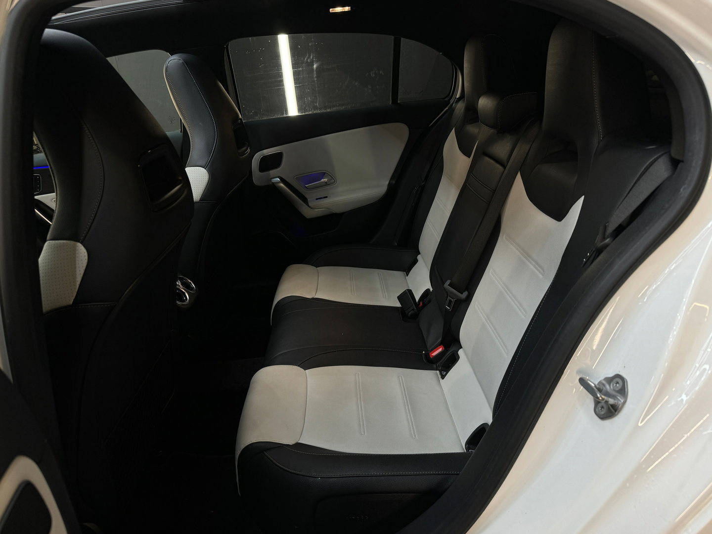 Mercedes-Benz A-Klasse 250 e AMG Pano|Memory|Burmester|360Cam