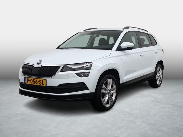 Škoda Karoq - 1.5 TSI ACT Automaat Style Bns Winterpakket/Nav Led/Ecc/El.klep/Keyless/Carplay/Allseason banden