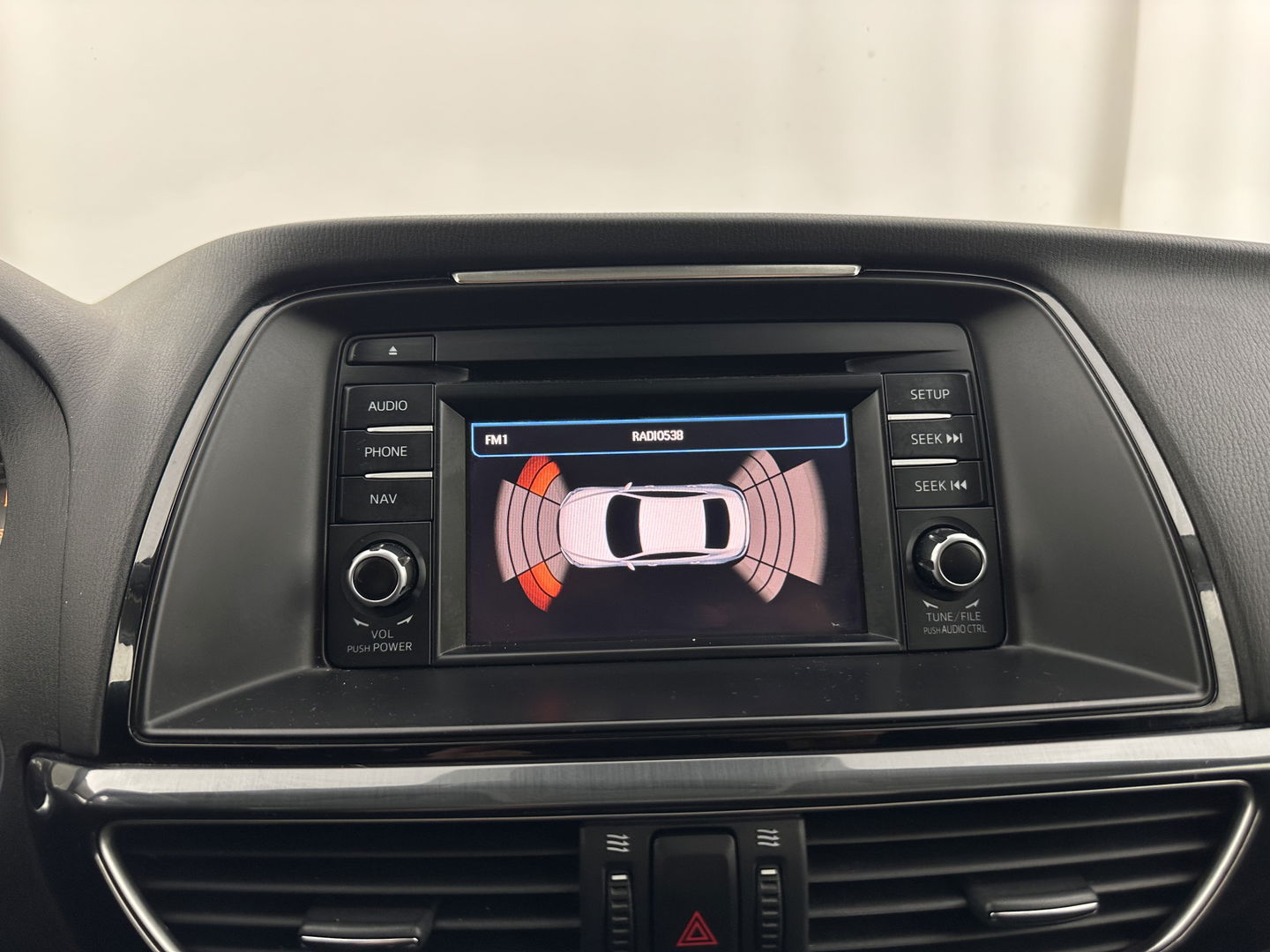 Mazda 6 Sportbreak 2.2D Skylease+ *XENON | NAVI-FULLMAP | HEATED-COMFORTSEATS | PRIVACYGLASS | ECC | PDC | CRUISE | TOWBAR |  LANE-ASSIST | 17''ALU*