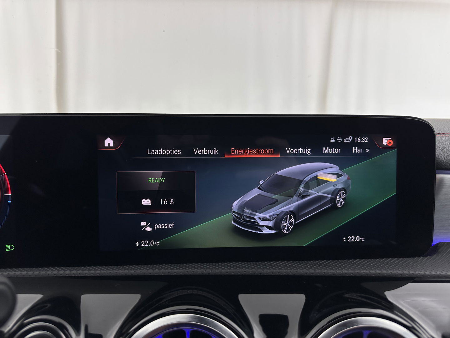 Mercedes-Benz CLA-Klasse Shooting Brake 250 e AMG Limited Business Solution ( Plug-in ) (INCL-BTW) *PANO | LEATHER-MICROFIBRE | FULL-LED | AMBIENTLIGHT | BLINDSPOT | HEATED-SPORTSEATS | WIDESCREEN-DIGICOCKPIT | DAB+ | NAVI-FULLMAP | CAMERA | PRIVACYGLASS |  18''ALU*