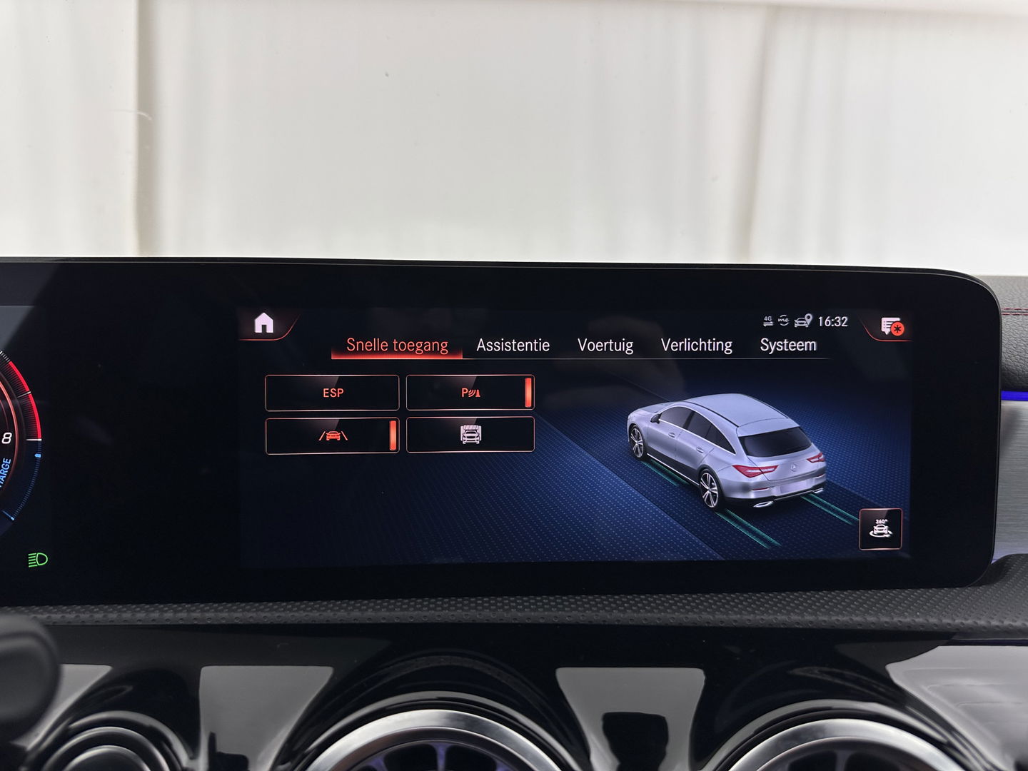 Mercedes-Benz CLA-Klasse Shooting Brake 250 e AMG Limited Business Solution ( Plug-in ) (INCL-BTW) *PANO | LEATHER-MICROFIBRE | FULL-LED | AMBIENTLIGHT | BLINDSPOT | HEATED-SPORTSEATS | WIDESCREEN-DIGICOCKPIT | DAB+ | NAVI-FULLMAP | CAMERA | PRIVACYGLASS |  18''ALU*