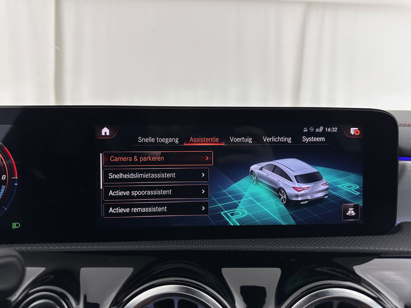 Mercedes-Benz CLA-Klasse Shooting Brake 250 e AMG Limited Business Solution ( Plug-in ) (INCL-BTW) *PANO | LEATHER-MICROFIBRE | FULL-LED | AMBIENTLIGHT | BLINDSPOT | HEATED-SPORTSEATS | WIDESCREEN-DIGICOCKPIT | DAB+ | NAVI-FULLMAP | CAMERA | PRIVACYGLASS |  18''ALU*