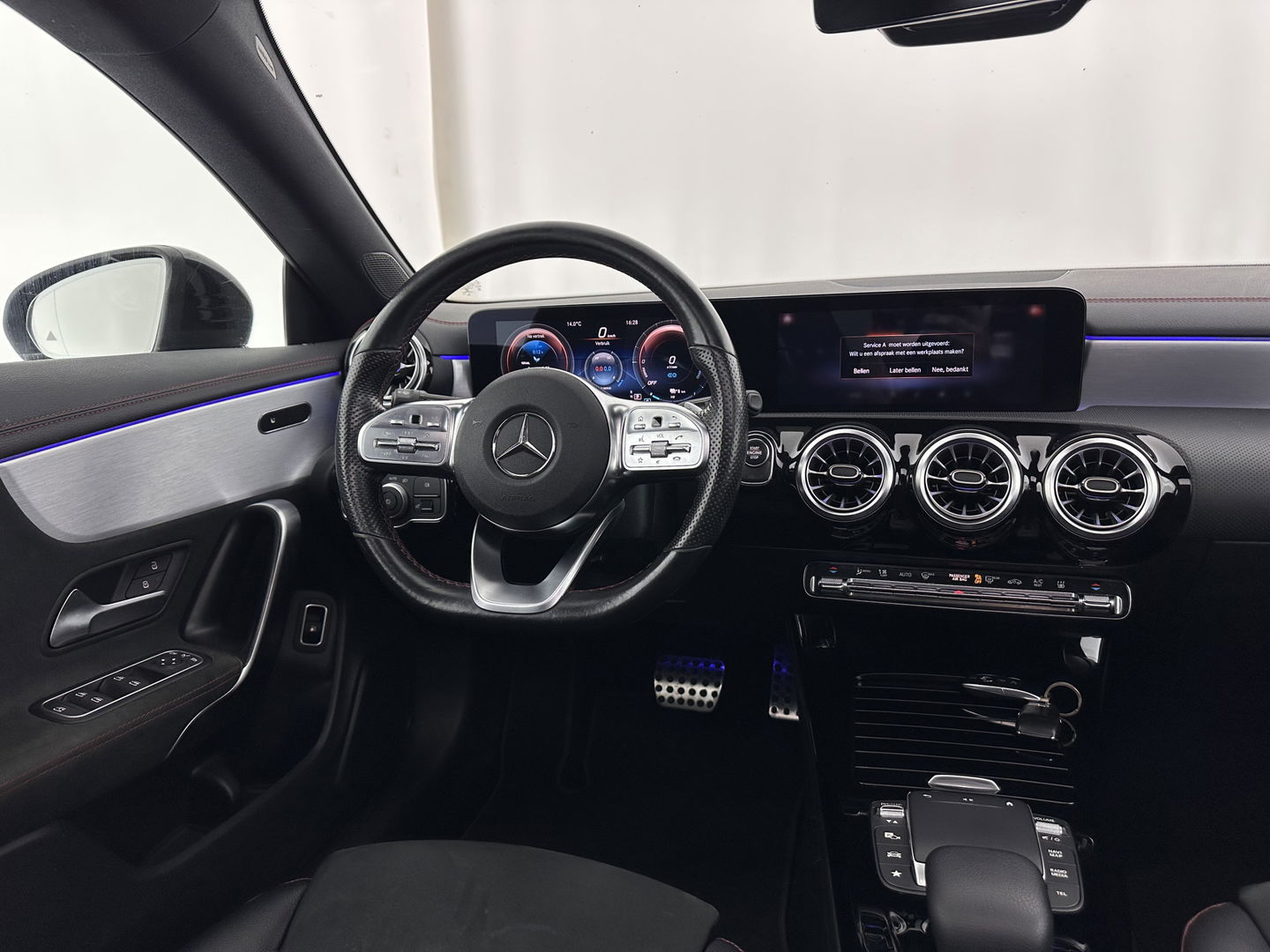 Mercedes-Benz CLA-Klasse Shooting Brake 250 e AMG Limited Business Solution ( Plug-in ) (INCL-BTW) *PANO | LEATHER-MICROFIBRE | FULL-LED | AMBIENTLIGHT | BLINDSPOT | HEATED-SPORTSEATS | WIDESCREEN-DIGICOCKPIT | DAB+ | NAVI-FULLMAP | CAMERA | PRIVACYGLASS |  18''ALU*