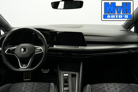 Volkswagen Golf 1.5 eTSI R-Line|PANO|IQ-LIGHT|SPORTSTOEL|LUXE!
