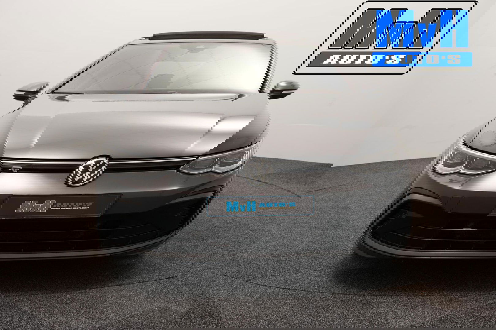 Volkswagen Golf 1.5 eTSI R-Line|PANO|IQ-LIGHT|SPORTSTOEL|LUXE!