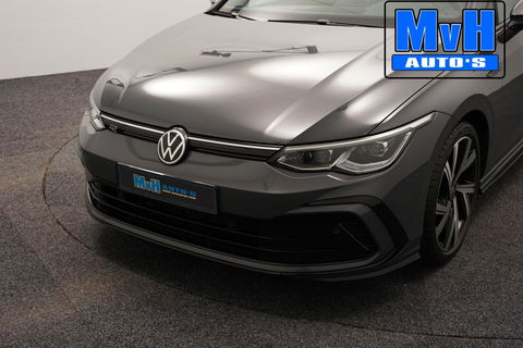 Volkswagen Golf 1.5 eTSI R-Line|PANO|IQ-LIGHT|SPORTSTOEL|LUXE!