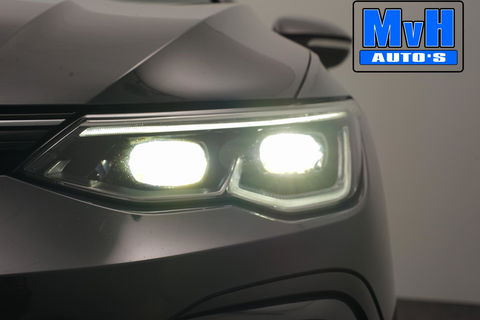 Volkswagen Golf 1.5 eTSI R-Line|PANO|IQ-LIGHT|SPORTSTOEL|LUXE!