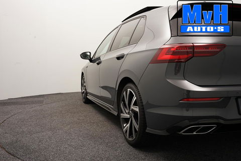Volkswagen Golf 1.5 eTSI R-Line|PANO|IQ-LIGHT|SPORTSTOEL|LUXE!