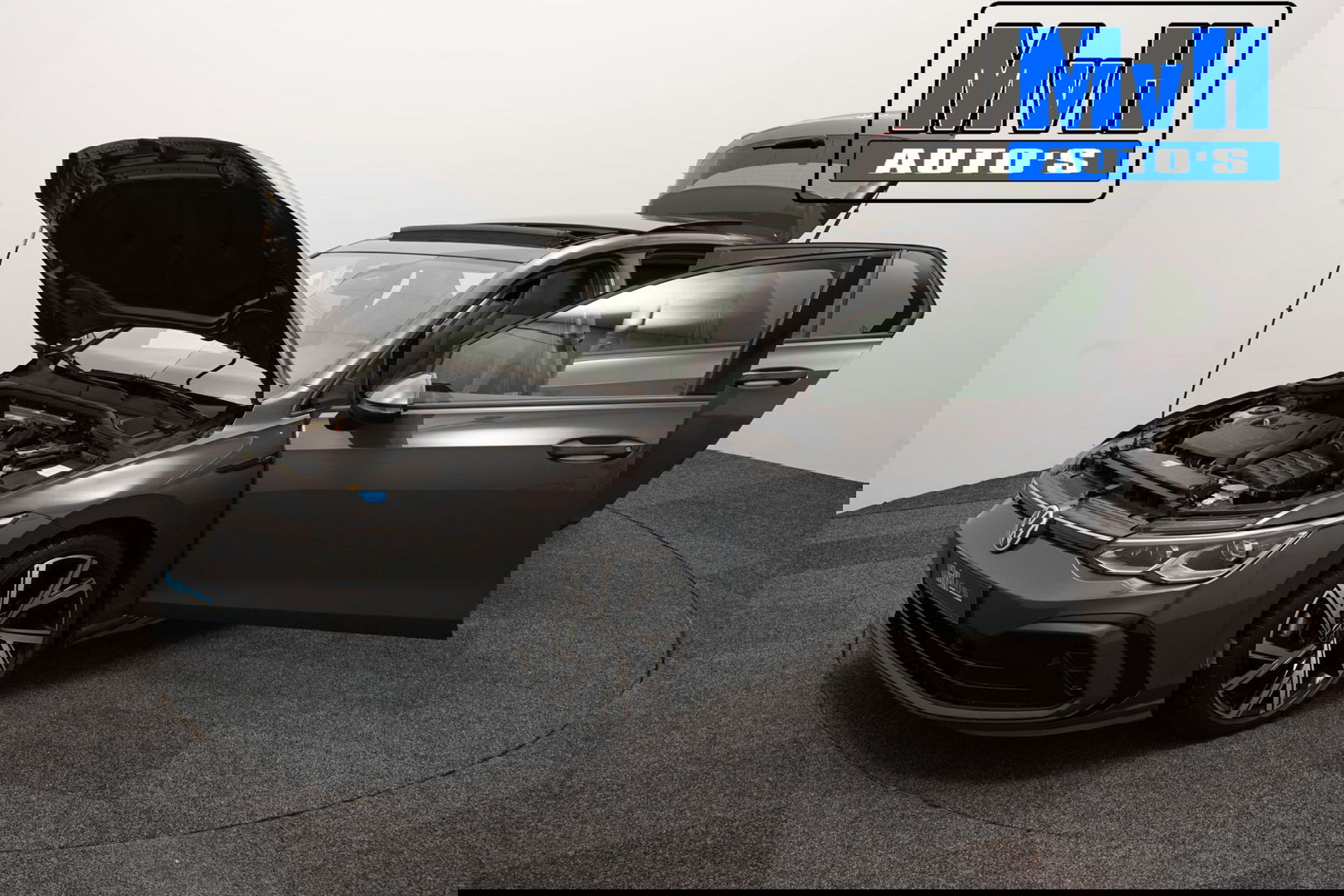 Volkswagen Golf 1.5 eTSI R-Line|PANO|IQ-LIGHT|SPORTSTOEL|LUXE!