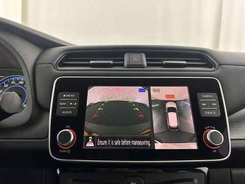 Nissan Leaf 3.Zero Limited Edition 62 kWh {SOH-92%} (INCL-BTW) Aut. *HEATPUMP | LEATHER | ADAPTIVE-CRUISE | FULL-LED | DIGI-COCKPIT | TOPVIEW | BOSE-AUDIO | KEYLESS | DAB+ | BLINDSPOT | ECC | PDC | HEATED-COMFORTSEATS | 17"ALU*