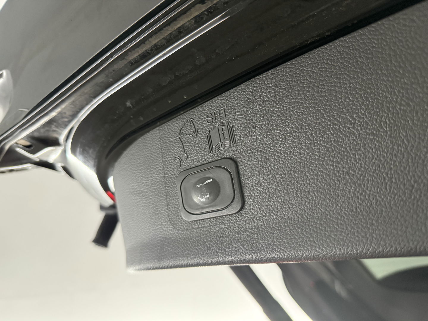 Ford Kuga 1.5 EcoBoost Vignale ST-Line | 150PK | Camera | Carplay | Clima | Cruise | Sony Audio | Trekh. | Keyless | Stoel/Stuur verw.