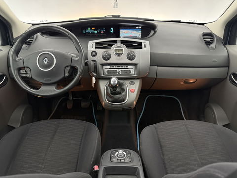 Renault Scénic 1.6-16V Tech Line | Panoramadak | Navigatie | Airco | Cruise | Parkeersens. | NAP