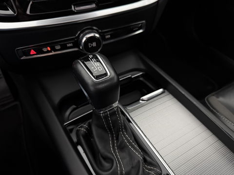 Volvo S60 2.0 T5 R-Design | Pano | H/K | 360° | HuD | Virtual | Memory | Carplay | Stoel/Stuur verw. | Adap. Cruise