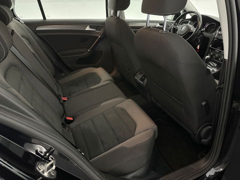 Volkswagen Golf 1.6 TDI Comfortline | Airco | Adap. Cruise | Carplay | Stoelverw. | Parkeersens. | Navi