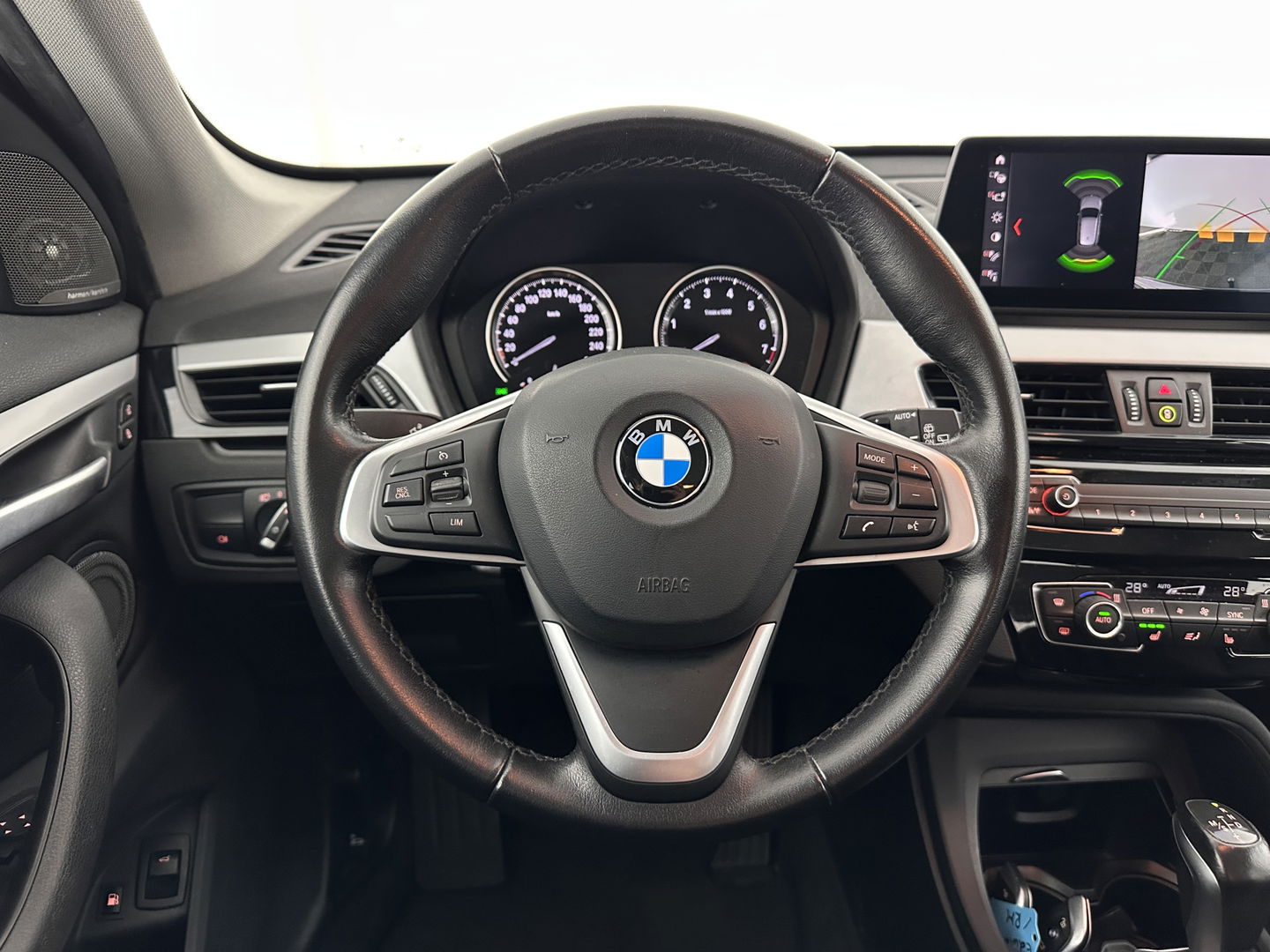 BMW X1 xDrive25e eDrive Edition ( Plug-In ) (INCL-BTW) *LEATHER | FULL-LED | HARMAN/KARDON | CAMERA | HEATED-COMFORTSEATS | NAVI-FULLMAP | ECC | KEYLESS |  PDC | CRUISE | DAB | TOWBAR | HEAD-UP | 17''ALU*