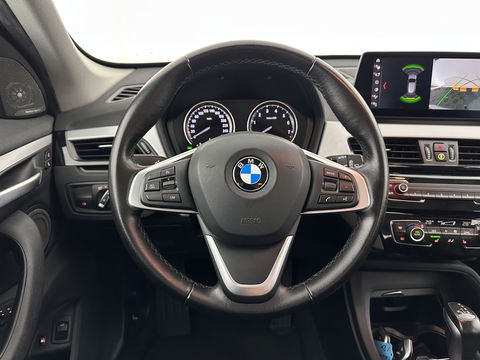 BMW X1 xDrive25e eDrive Edition ( Plug-In ) (INCL-BTW) *LEATHER | FULL-LED | HARMAN/KARDON | CAMERA | HEATED-COMFORTSEATS | NAVI-FULLMAP | ECC | KEYLESS |  PDC | CRUISE | DAB | TOWBAR | HEAD-UP | 17''ALU*