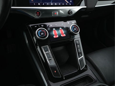 Jaguar I-PACE EV400 Business Edition S 90 kWh {SOH-89%} (INCL-BTW) *HEATPUMP | PANO | LEATHER | MERIDIAN-AUDIO | FULL-LED | HEATED/COOLED-COMFORTSEATS | DAB+ | CAMERA | DIGI-COCKPIT | NAVI-FULLMAP | ECC | KEYLESS | PDC | CCS-FASTLOADER | CRUISE |