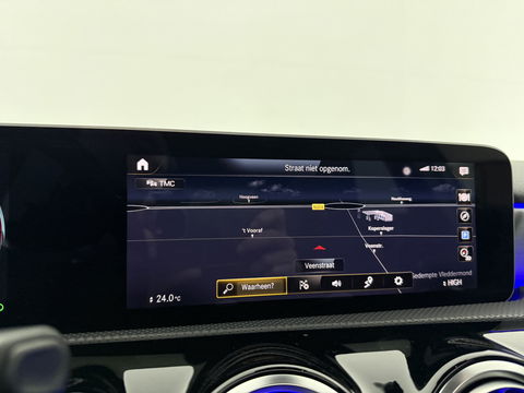 Mercedes-Benz A-Klasse 180 AMG | Pano | Sfeer | Virtual | Camera | Carplay | Cruise | Navi | NAP