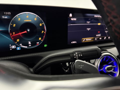 Mercedes-Benz A-Klasse 180 AMG | Pano | Sfeer | Virtual | Camera | Carplay | Cruise | Navi | NAP