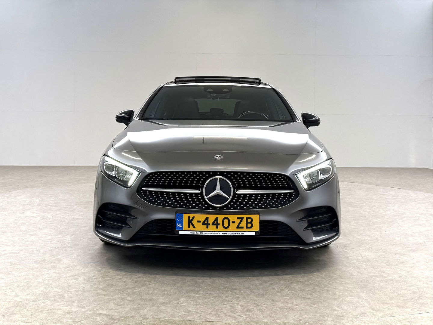 Mercedes-Benz A-Klasse 180 AMG | Pano | Sfeer | Virtual | Camera | Carplay | Cruise | Navi | NAP