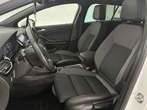 Opel Astra Sports Tourer 1.4 Elegance | Clima | Cruise | Camera | Carplay | Keyless | Navi | Parkeersens. | NAP