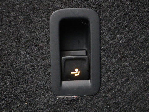 SEAT Leon 1.4 TSI eHybrid PHEV FR | Trekhaak | Adaptive cruise | Carplay | Sfeerverlichting | Navigatie | Side Assist | Parkeerhulp | Full LED | Bluetooth | PHEV | Plug In